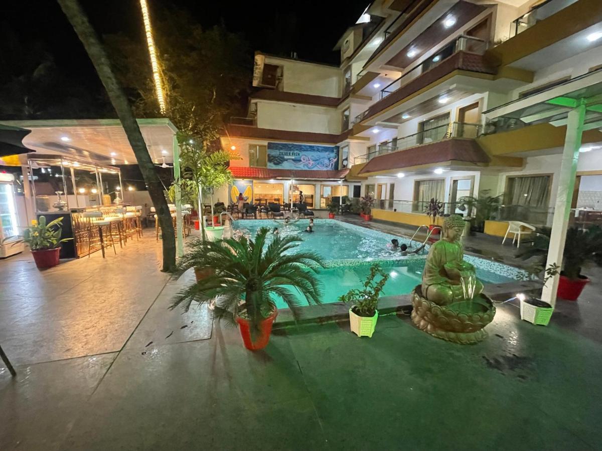 Hotel Goa Continental Arpora Exterior photo